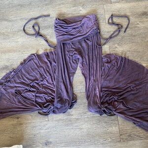 Gorgeous Umbalove bell bottom yoga pants